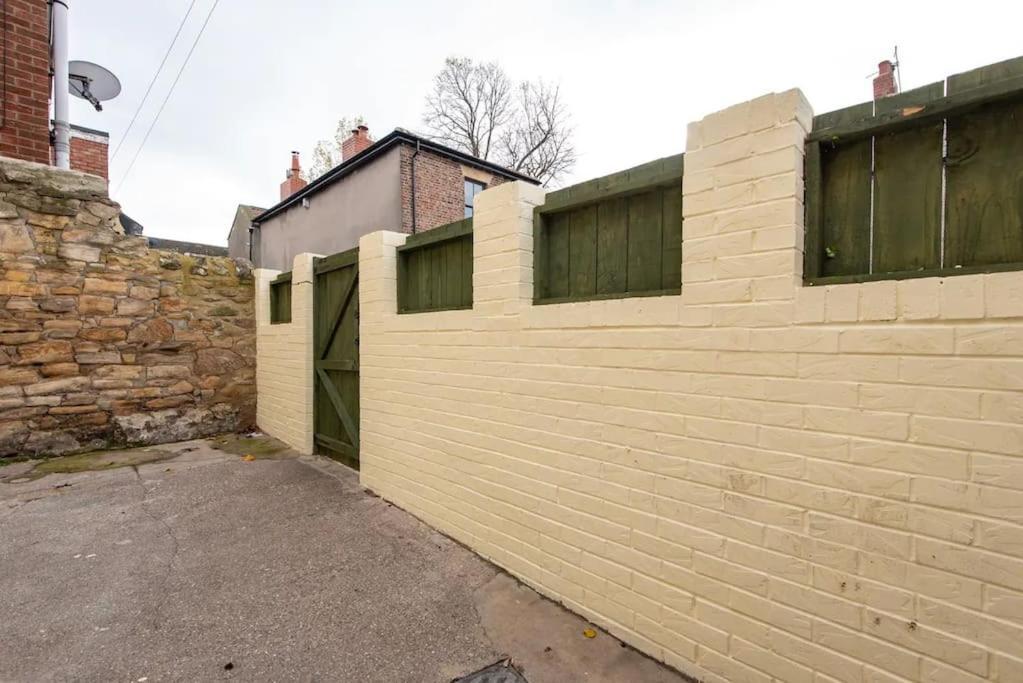 Peaceful Home From Home - Spacious 3 Bedroom House Accommodating 7 - Ideal For Families And Workers Gateshead Exterior foto